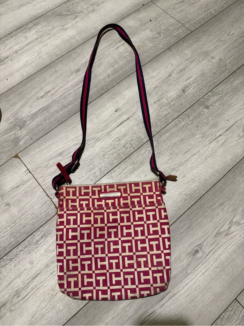 Tommy Hilfiger Pink and Cream Signature Crossbody Bag